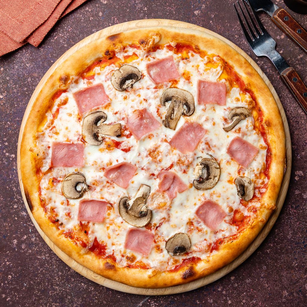 Pizza Reine Moyenne